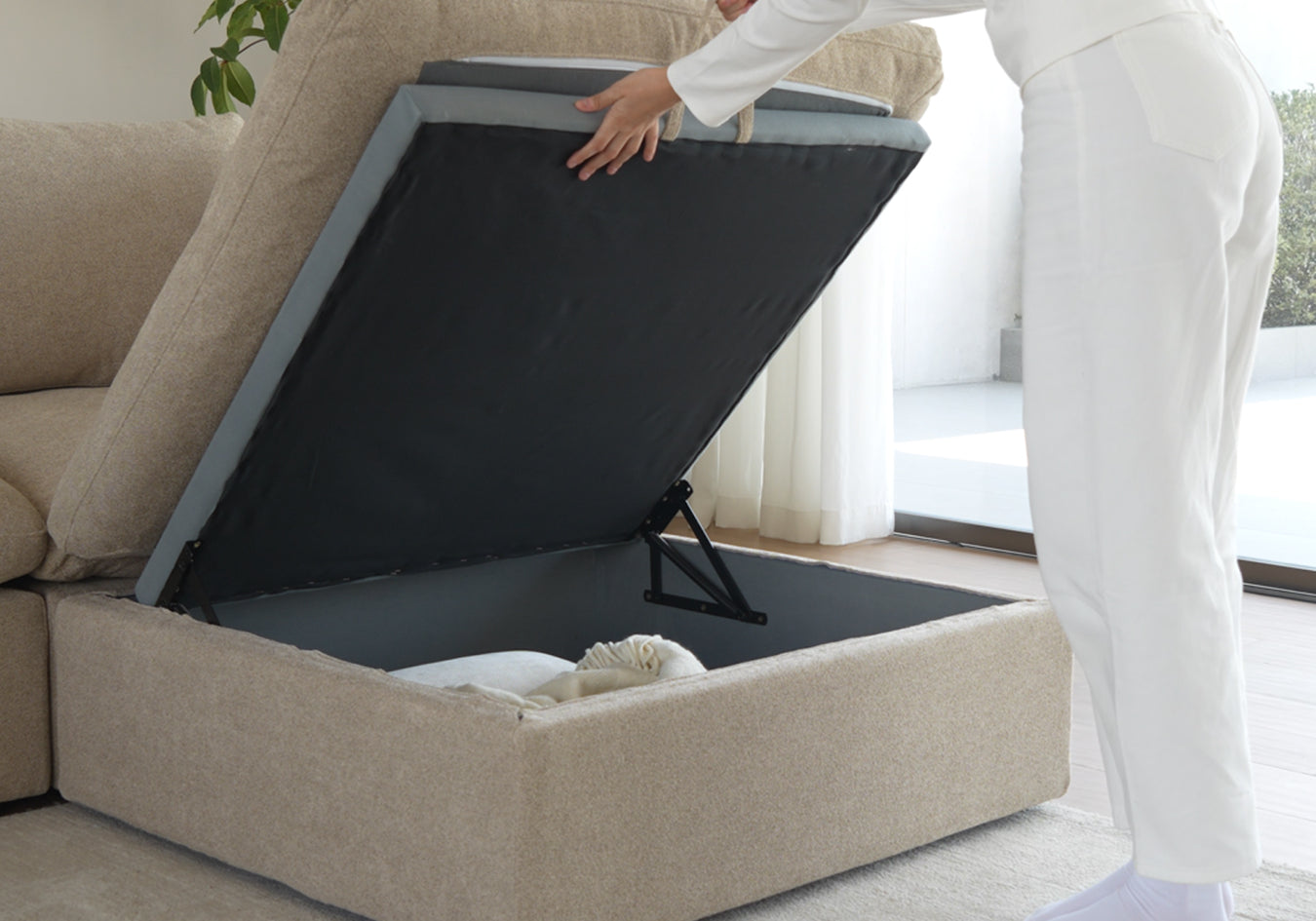 Sofatica_-_Hidden_Storage